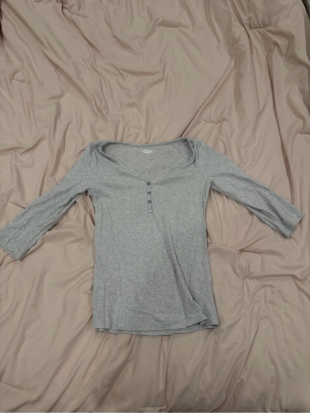 Gray Women’s Top